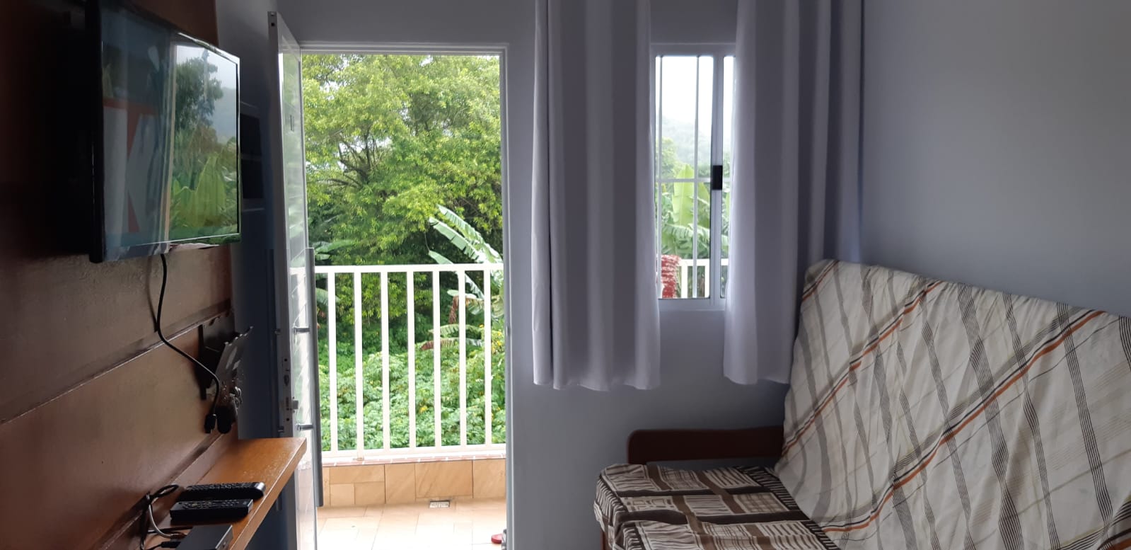 Apartamento de 2 quartos em Maranduba, Ubatuba, a 350 metros da praia, foto 1